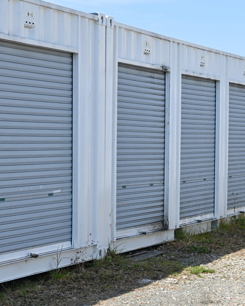 Zdjęcie na okładce dla Magazyny Do Wynajęcia | Self Storage | Magazyny Samoobsługowe | Wynajem Magazynów Nowy Dwór Mazowiecki